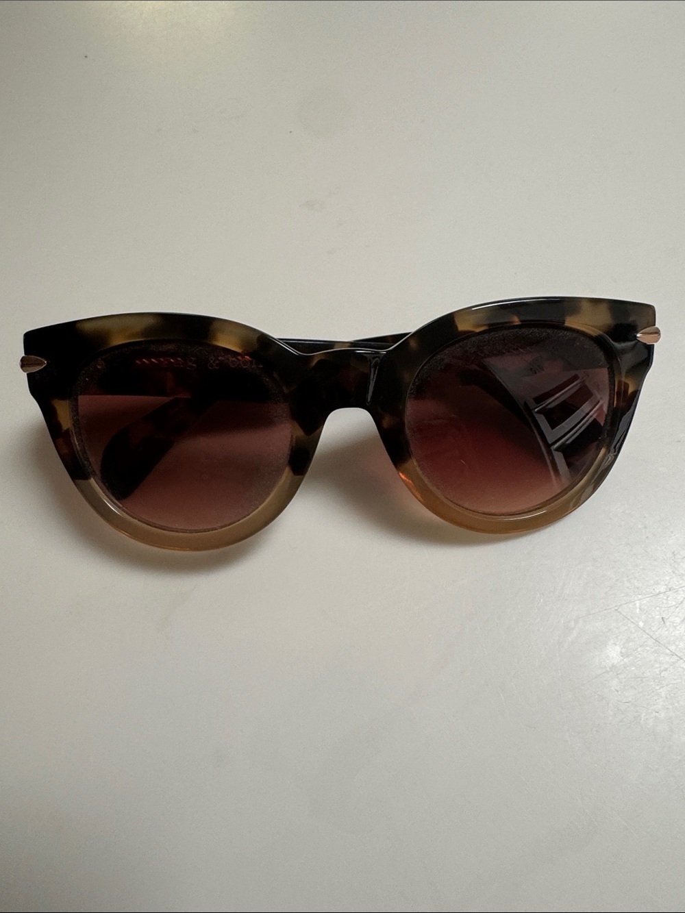 rag & bone Tortoiseshell Round Sunglasses with Brown Gradient Lenses